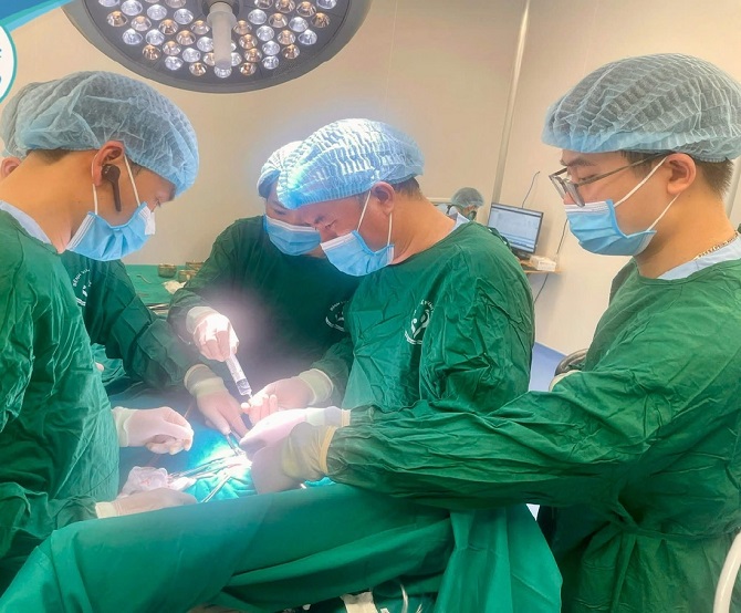 Bệnh viện Nhi Hà Nội tiếp tục phát triển kỹ thuật mới, kỹ thuật chuyên sâu nâng cao chất lượng khám chữa bệnh- Ảnh 1.