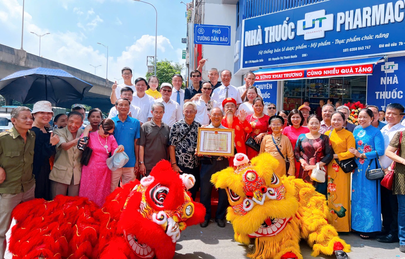 Phường Thanh Liệt long trọng tổ chức Lễ gắn biển phố Vũ Đức Uý và phố Tưởng Dân Bảo- Ảnh 5.