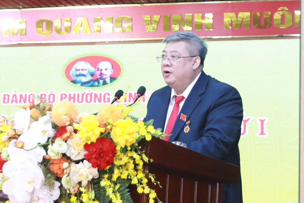 Định Công cần đặt mục tiêu top đầu chỉ số cải cách hành chính- Ảnh 7. Định Công cần đặt mục tiêu top đầu chỉ số cải cách hành chính- Ảnh 7.