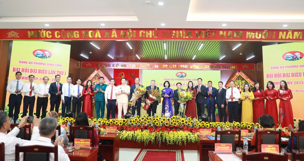 Định Công cần đặt mục tiêu top đầu chỉ số cải cách hành chính- Ảnh 4. Định Công cần đặt mục tiêu top đầu chỉ số cải cách hành chính- Ảnh 4.