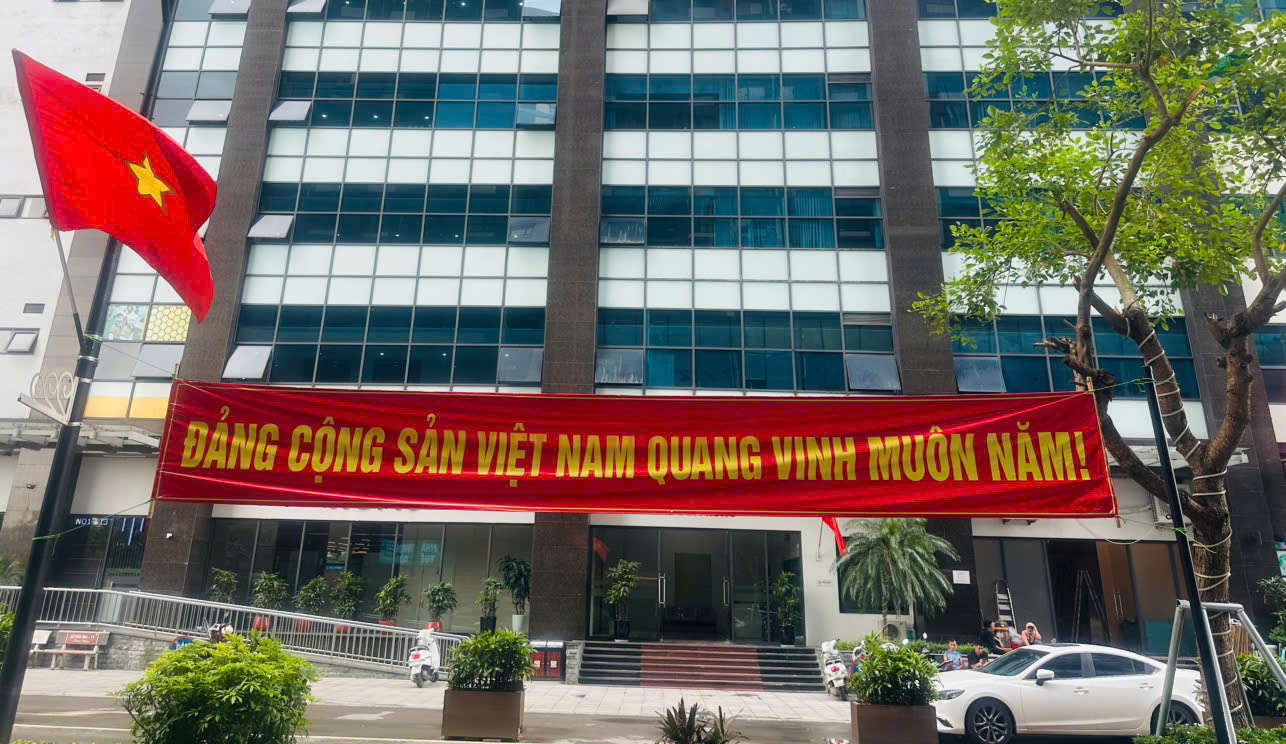 Không khí đoàn kết lan tỏa trong từng khu dân cư trước thềm Đại hội Đảng bộ phường Xuân Đỉnh lần thứ I, nhiệm kỳ 2025-2030- Ảnh 3.