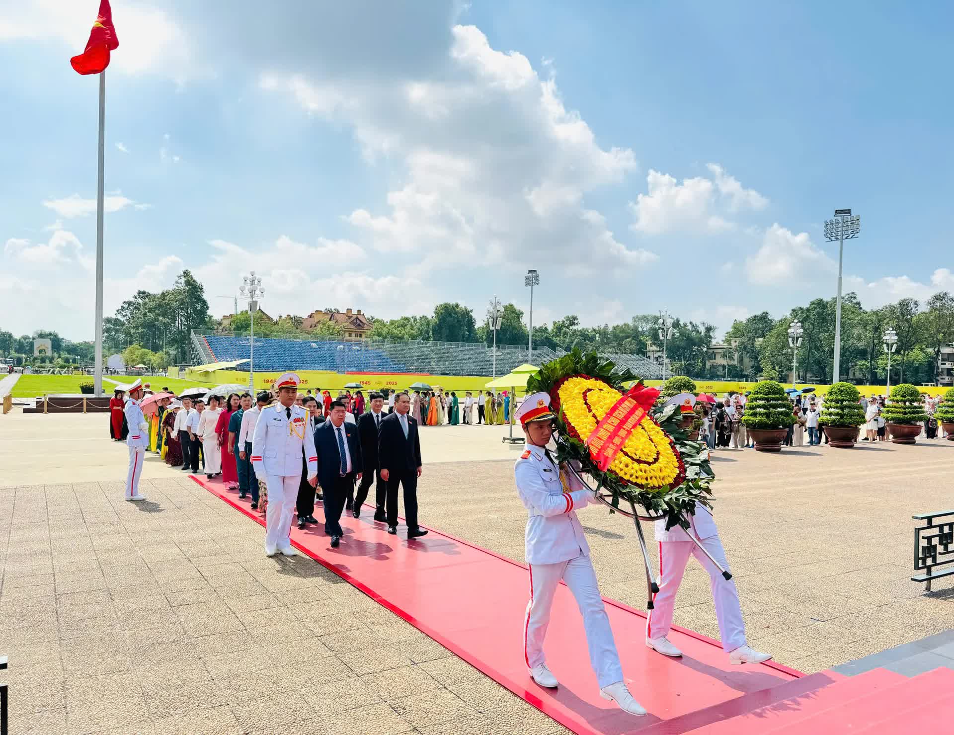 225 đại biểu tham dự Đại hội đại biểu Đảng bộ phường Đống Đa lần thứ I- Ảnh 1.