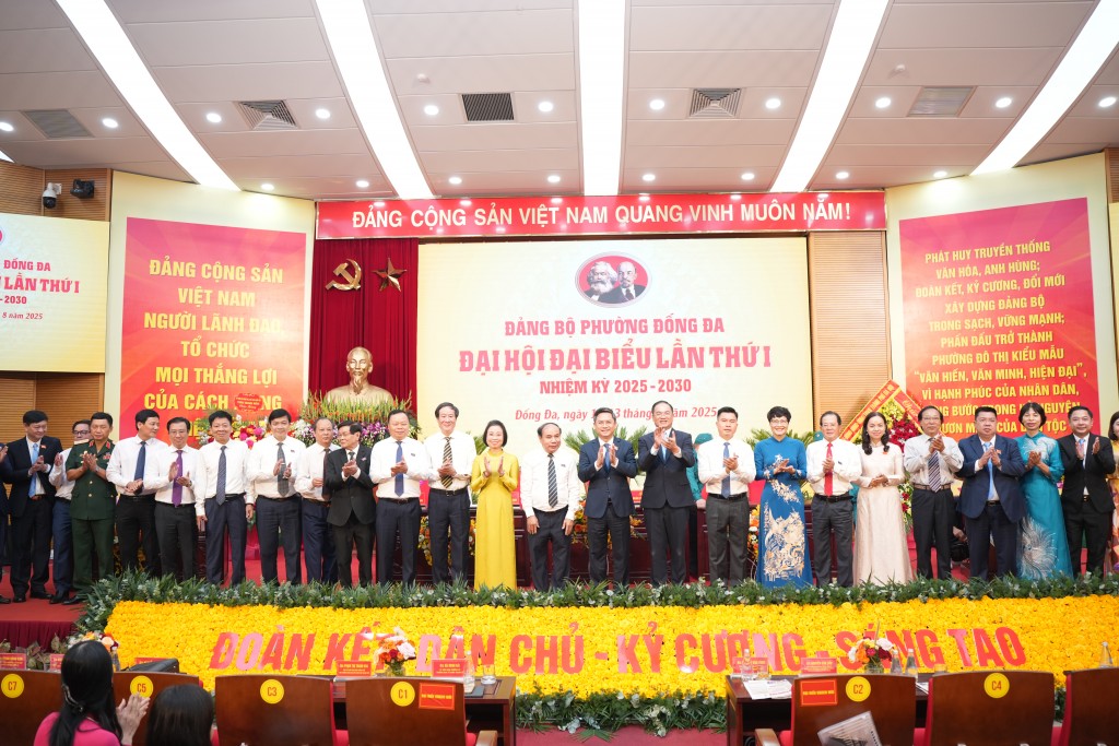 Hướng tới xây dựng đô thị kiểu mẫu "Văn hiến, văn minh, hiện đại"- Ảnh 8.