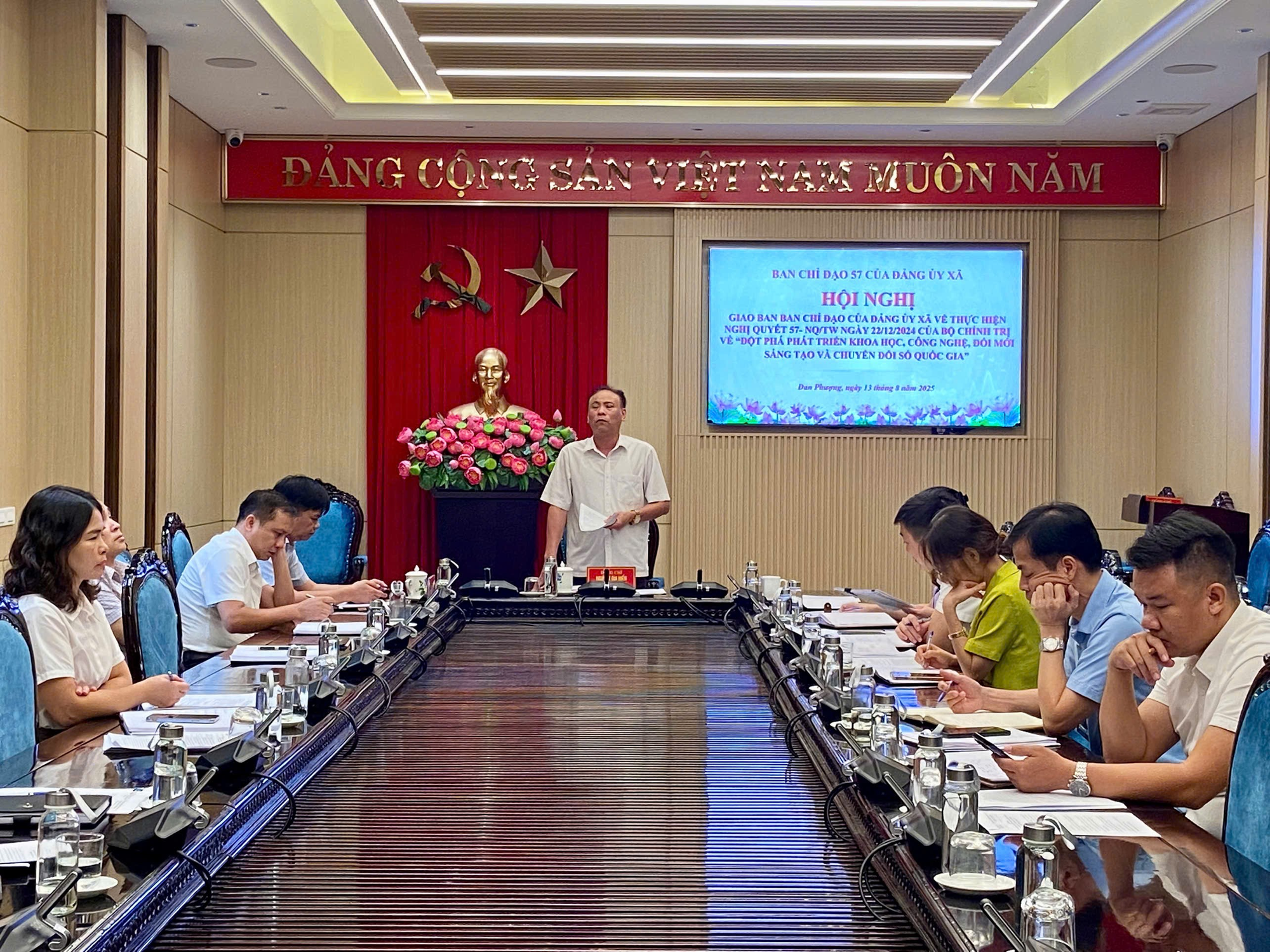 Ban chỉ đạo 57 “Về đột phát phát triển khoa học công nghệ, đổi mới sáng tạo và chuyển đổi số” xã Đan Phượng họp phiên thứ nhất.- Ảnh 1.