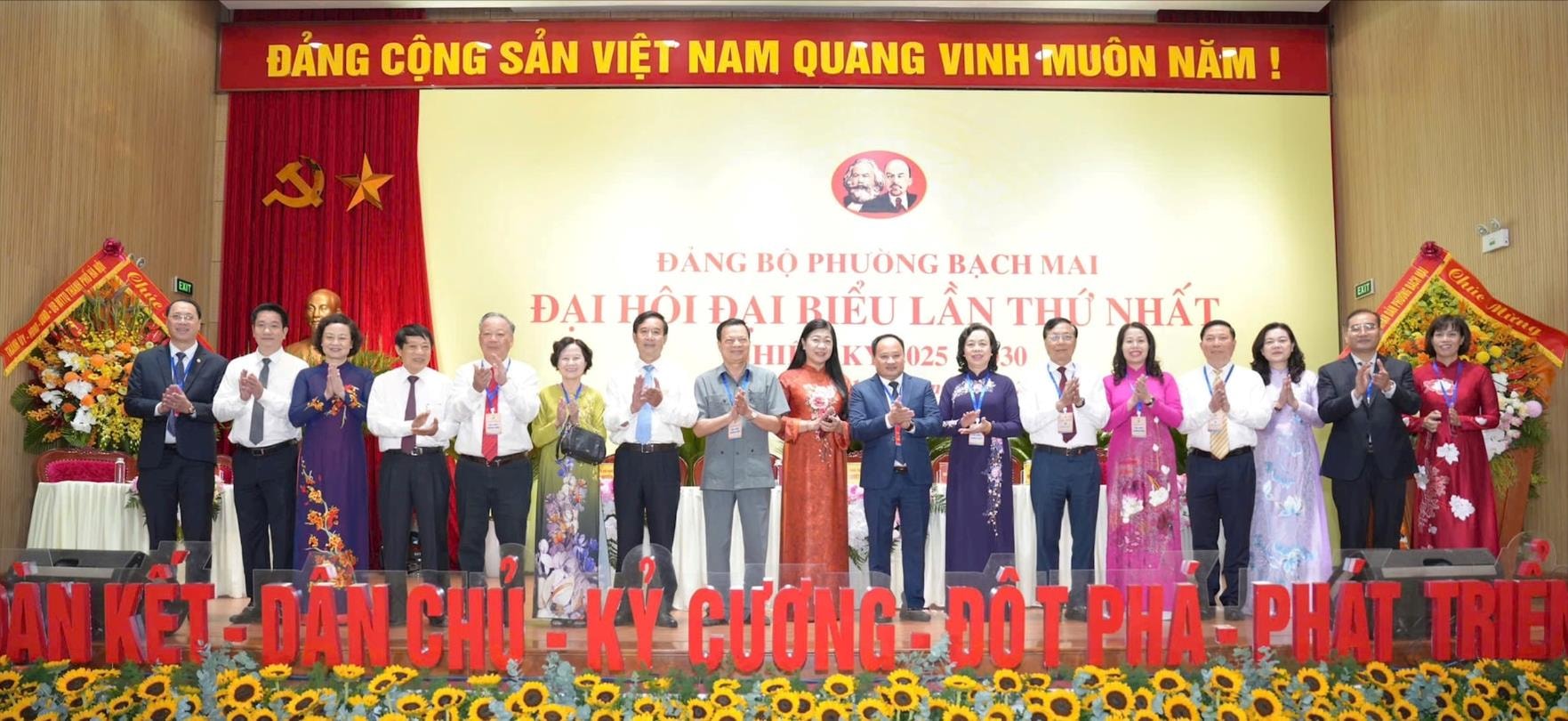 Phường Bạch Mai: Đột phá để xây dựng, phát triển giàu đẹp, văn minh, hiện đại- Ảnh 9.
