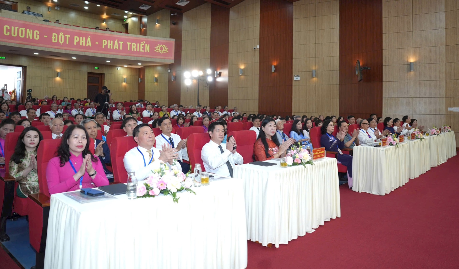 Phường Bạch Mai: Đột phá để xây dựng, phát triển giàu đẹp, văn minh, hiện đại- Ảnh 2.