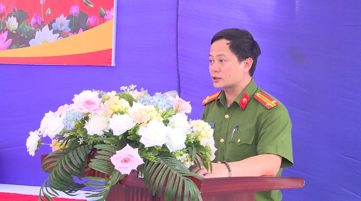 Lễ Khánh thành và bàn giao Nhà tình nghĩa cho thân nhân liệt sỹ Phùng Văn Diện tại xã Phúc Lộc- Ảnh 3.