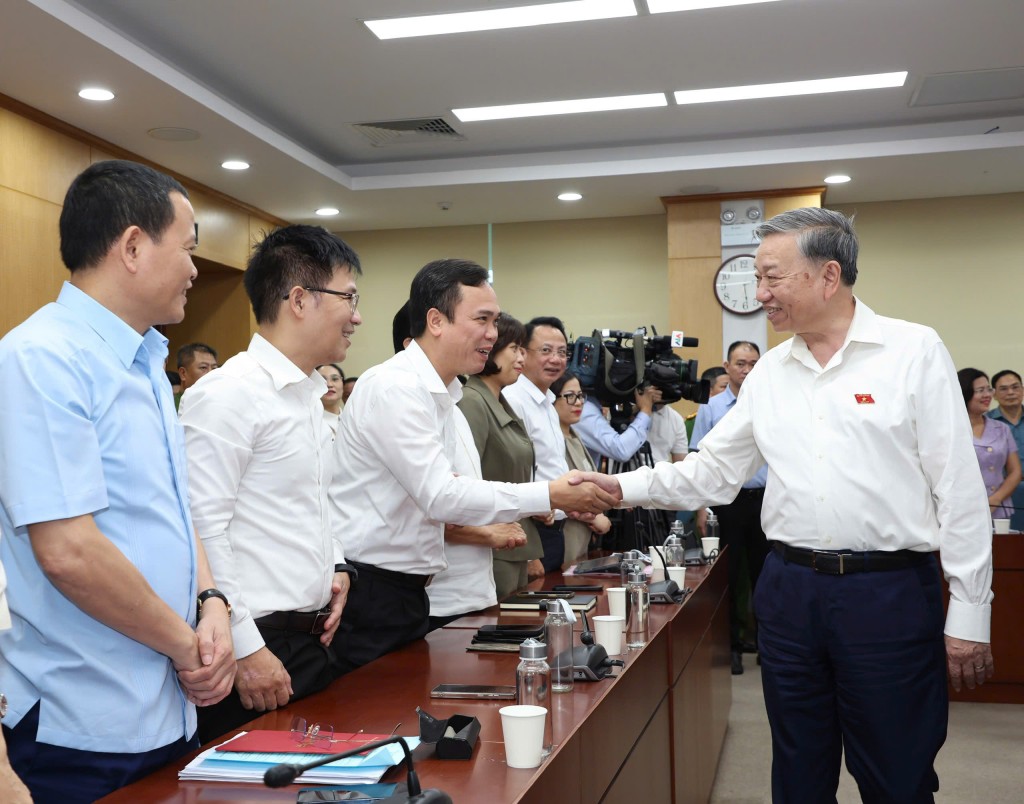 Tổng Bí thư Tô Lâm tiếp xúc cử tri Hà Nội- Ảnh 5.