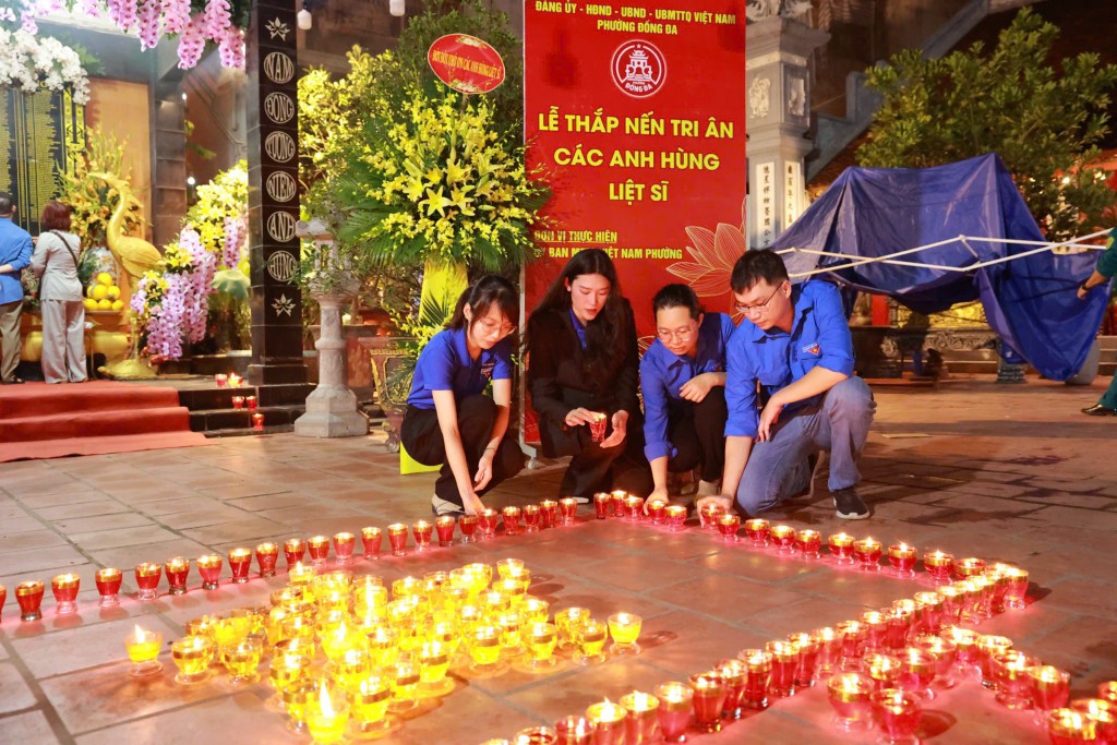 Tuổi trẻ phường Đống Đa tri ân các gia đình chính sách- Ảnh 2.