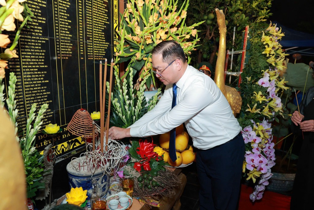 Tuổi trẻ phường Đống Đa tri ân các gia đình chính sách- Ảnh 1.