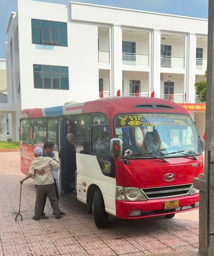 Tam Hưng hoàn thành 100% cấp thẻ Đảng viên điện tử- Ảnh 2.