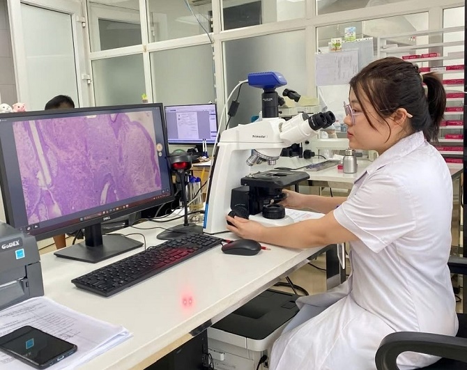 Bệnh viện Da liễu Hà Nội từ con số biết nói đến hiệu quả chăm sóc sức khỏe người bệnh- Ảnh 1.