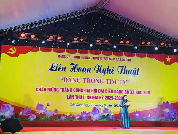 LIÊN HOAN NGHỆ THUẬT “ĐẢNG TRONG TIM TA”- Ảnh 1.