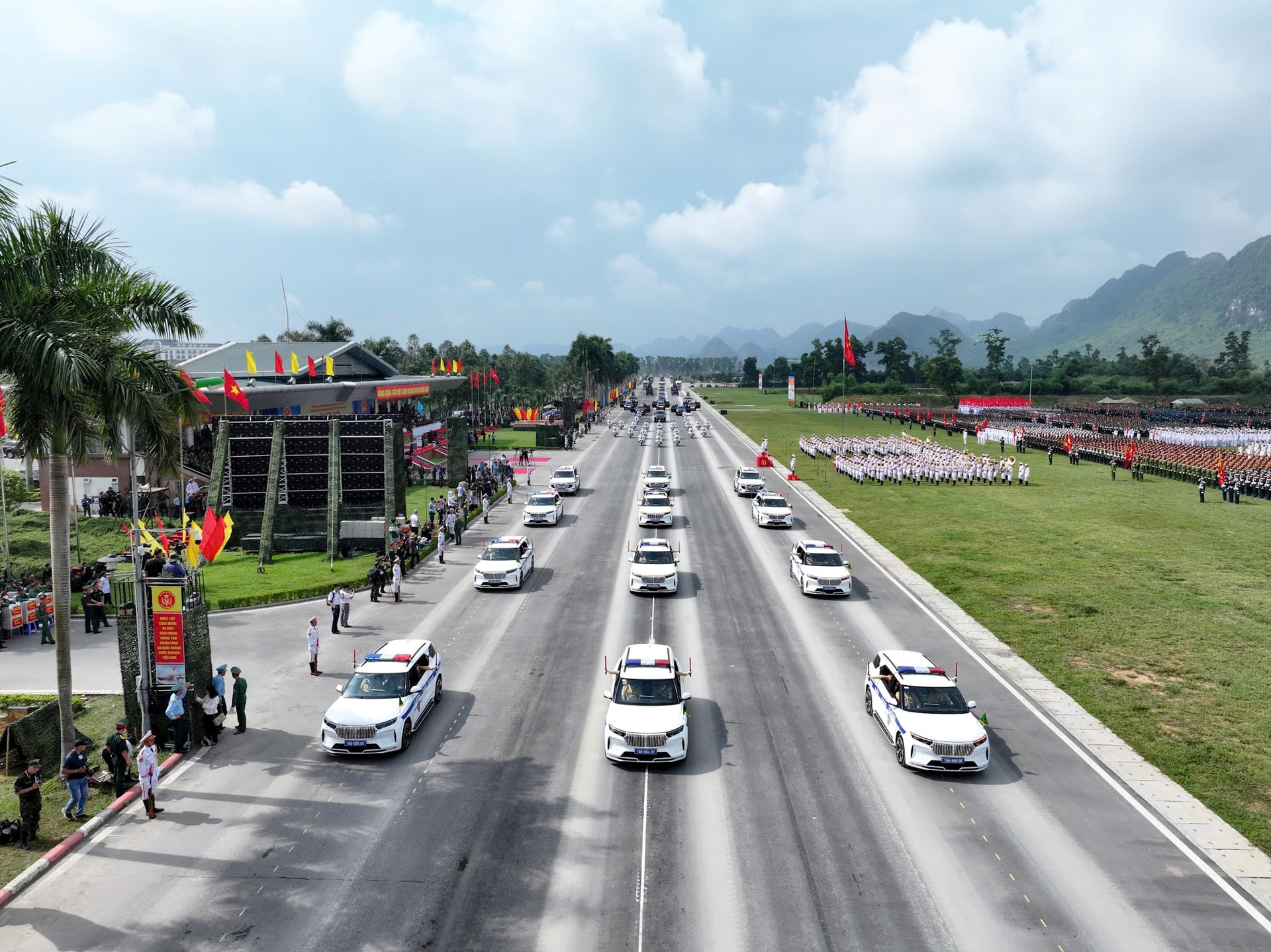 Hà Nội: Chi tiết phân luồng giao thông phục vụ Lễ diễu binh, diễu hành dịp Quốc khánh- Ảnh 1.