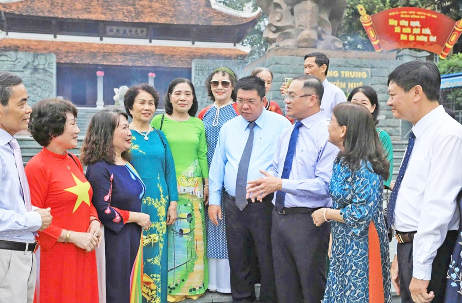 Đại hội đại biểu Đảng bộ phường Đống Đa lần thứ I, nhiệm kỳ 2025-2030:Đống Đa: “Văn hiến, văn minh, hiện đại”, bứt phá trong kỷ nguyên mới- Ảnh 1.