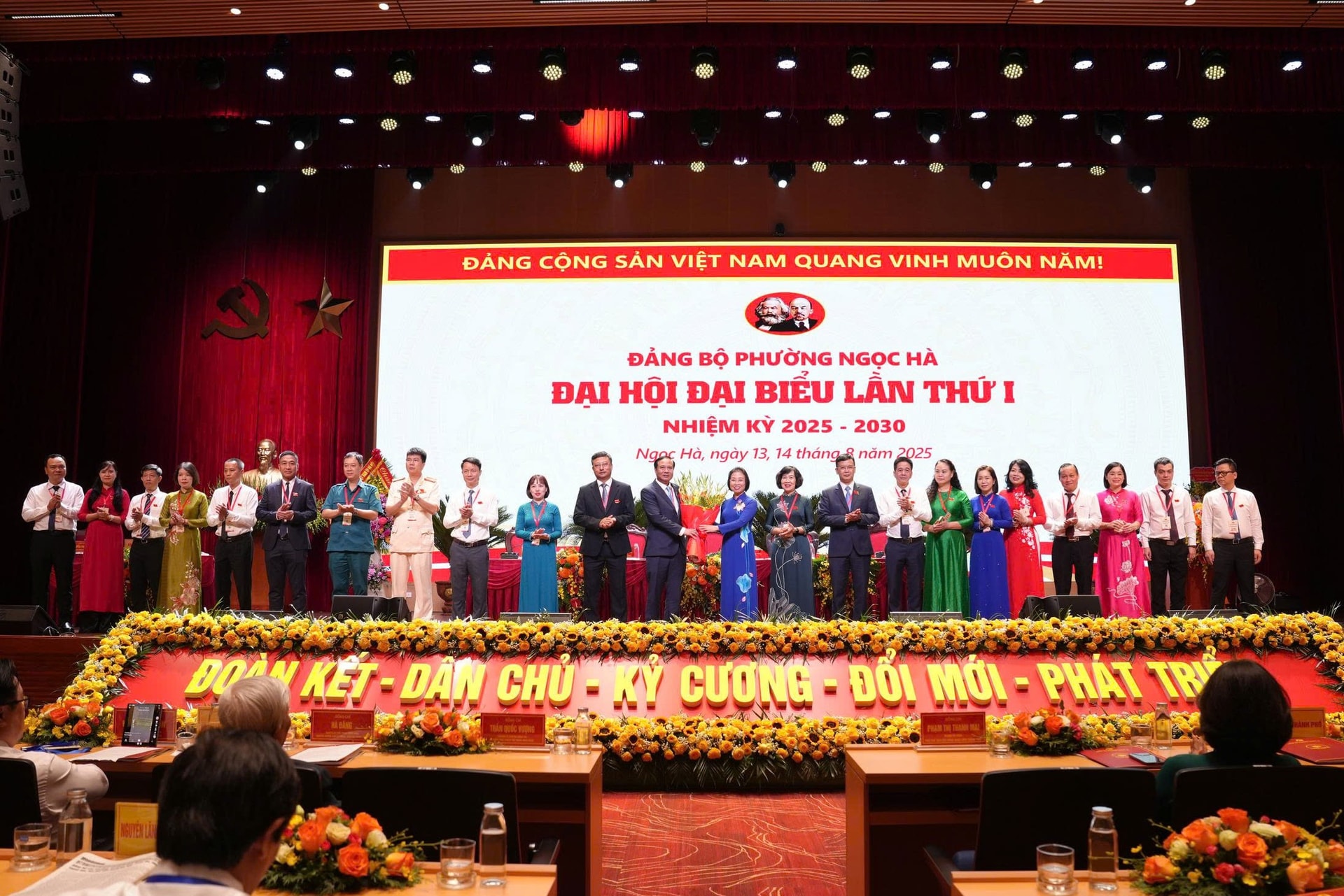 Tập trung xây dựng phường Ngọc Hà là nơi đáng sống, xanh, đẹp, hiện đại và văn minh- Ảnh 6.