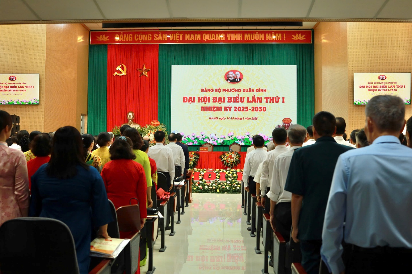 Đại hội đại biểu Đảng bộ phường Xuân Đỉnh lần thứ I, nhiệm kỳ 2025 - 2030 tiến hành phiên trù bị- Ảnh 1.