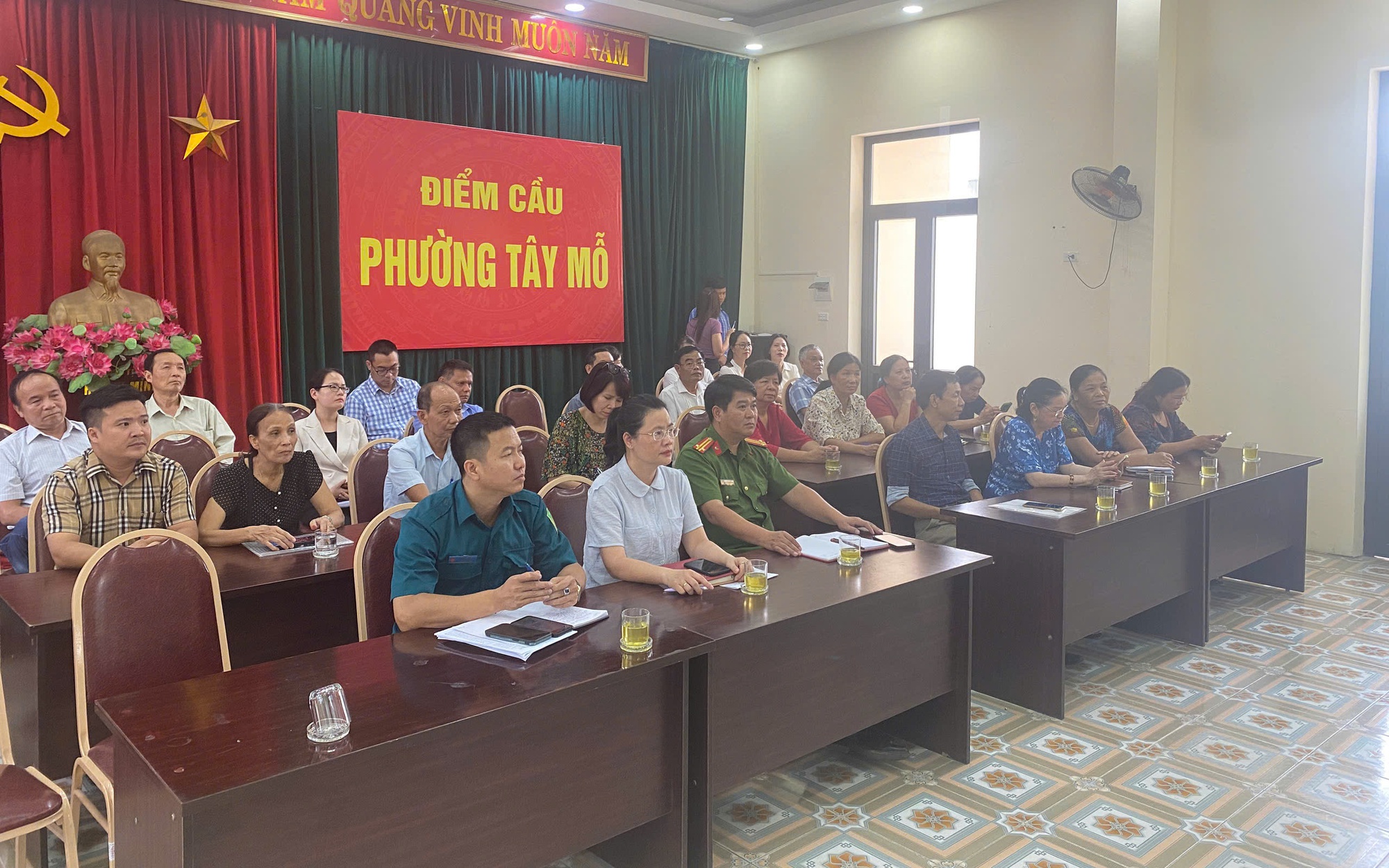 PHƯỜNG TÂY MỖ DỰ HỘI NGHỊ QUÁN TRIỆT, TRIỂN KHAI NGHỊ QUYẾT SỐ 66-NQ/TW