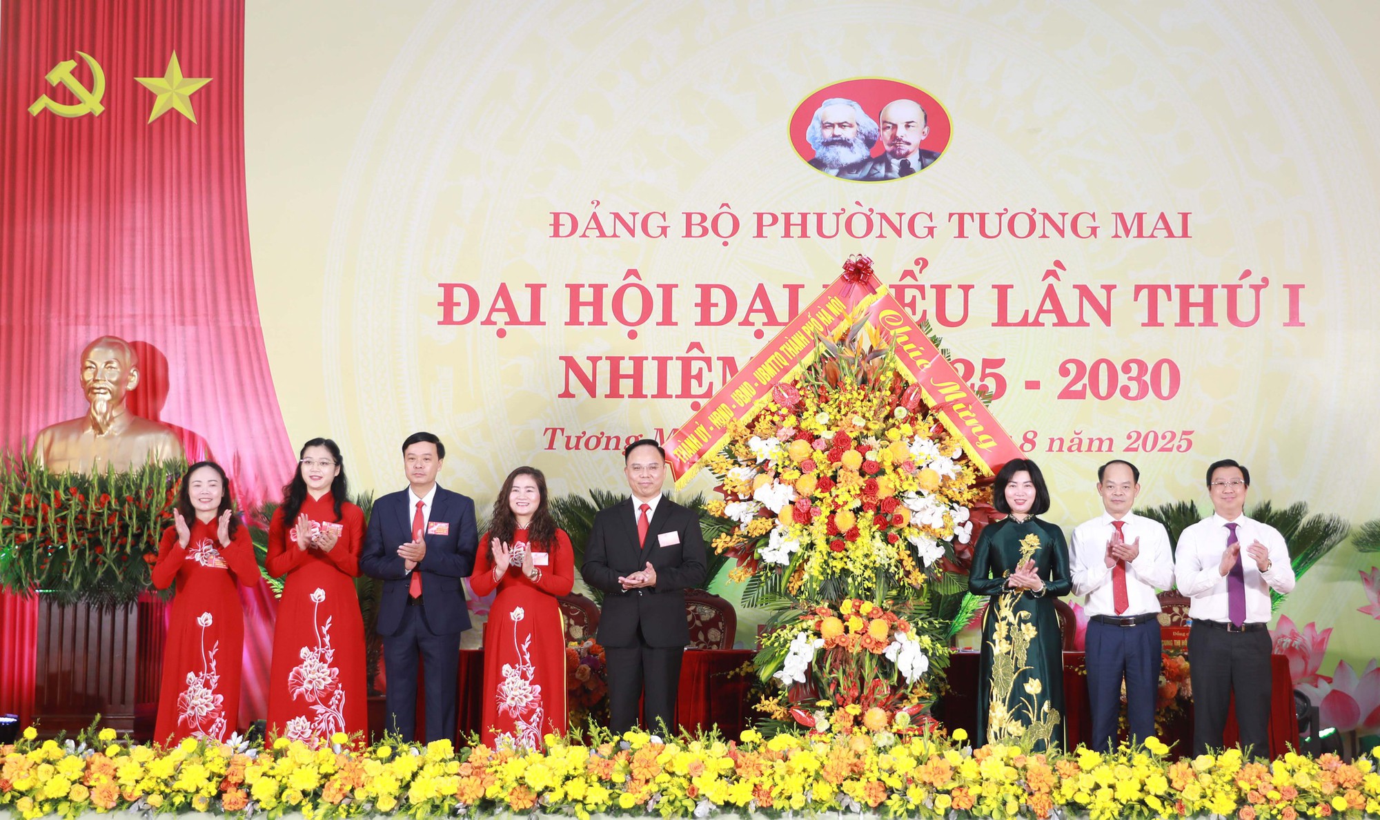 Phường Tương Mai: Khai thác hiệu quả, bứt phá trong lĩnh vực thương mại, dịch vụ và logistic- Ảnh 6.