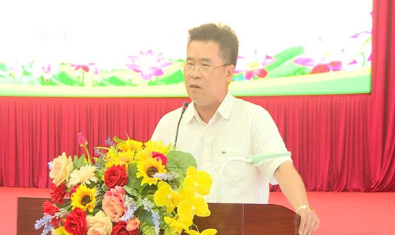 UBND xã tổ chức Hội nghị giao ban thường kỳ đánh giá kết quả thực hiện nhiệm vụ công tháng 7; phương hướng nhiệm vụ tháng 8 và triển khai kế hoạch rà soát các hộ kinh doanh trên địa bàn xã.- Ảnh 3.
