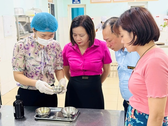 Hoài Đức phát động phong trào thi đua An toàn thực phẩm năm 2025- Ảnh 3.