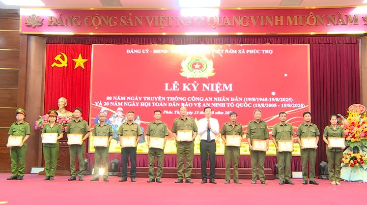Xã Phúc Thọ long trọng tổ chức Lễ kỷ niệm 80 năm Ngày truyền thống Công an nhân dân Việt Nam và 20 năm Ngày hội Toàn dân bảo vệ an ninh Tổ quốc- Ảnh 7.