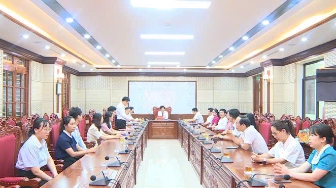 Đảng ủy xã Phúc Thọ công bố và trao Quyết định về công tác cán bộ- Ảnh 6.