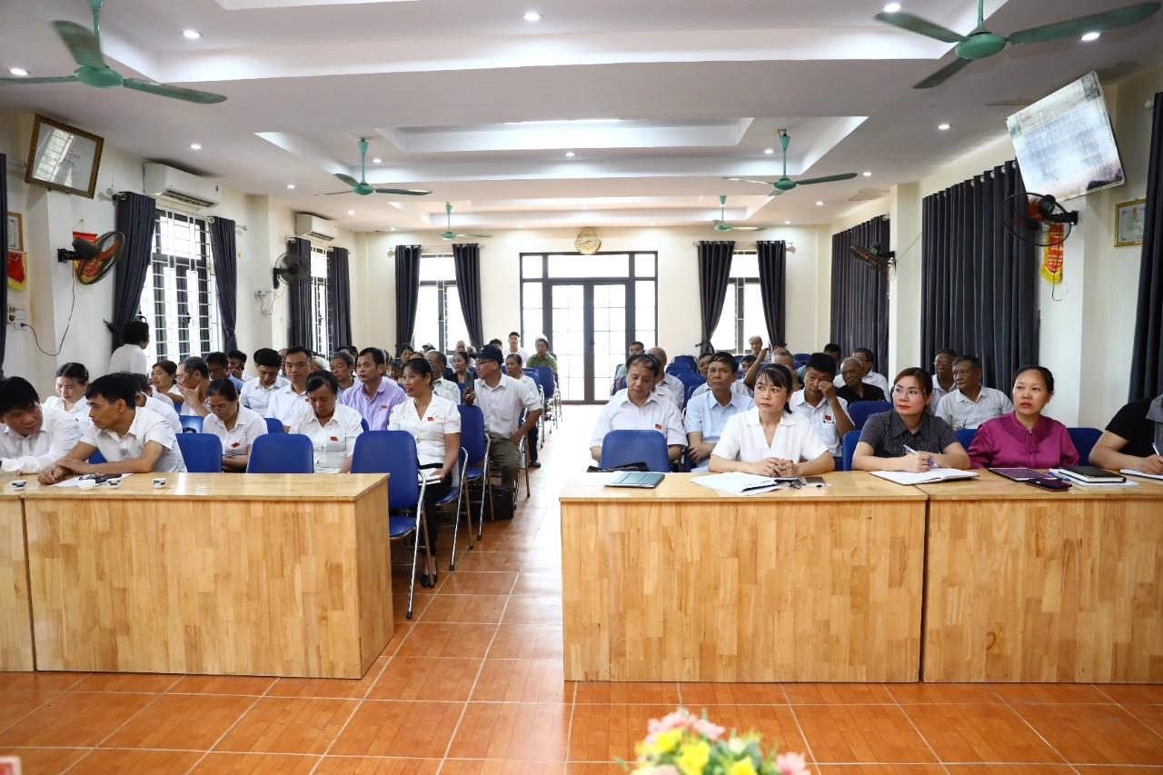 https://zalo-article-photo.zadn.vn/f5607113b2405b1e0251#385847287