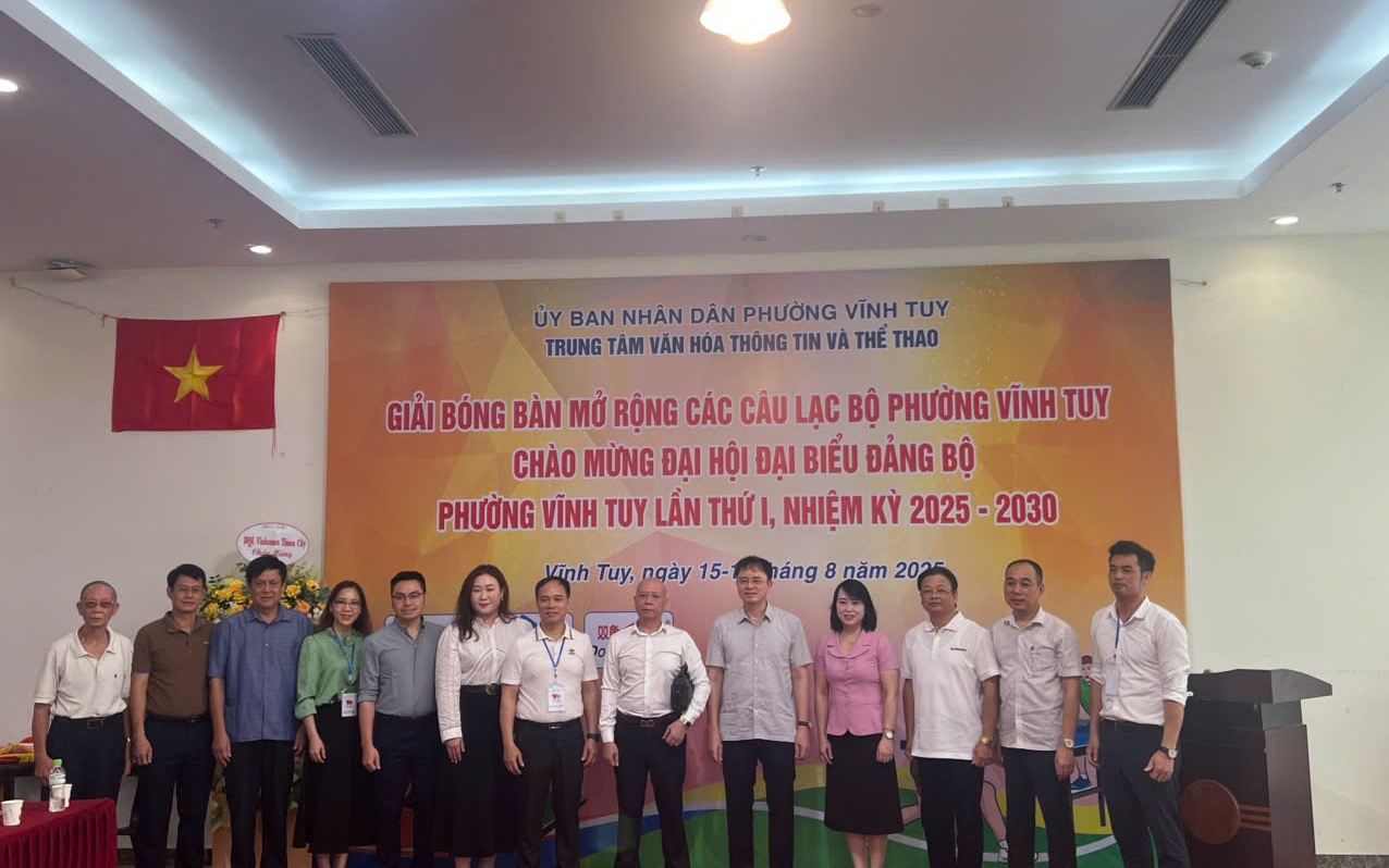 120 vận động viên tranh tài tại Giải bóng bàn các câu lạc bộ chào mừng Đại hội Đảng bộ phường Vĩnh Tuy
