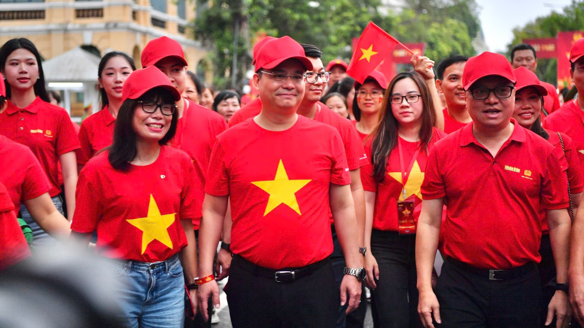 Lan tỏa thông điệp “1 tỷ bước chân tiến vào kỷ nguyên mới” vì một Việt Nam đoàn kết, hùng cường- Ảnh 7.