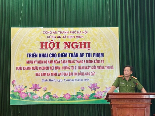 Công an xã Bình Minh tổ chức lễ ra quân mở đợt cao điểm tấn công, trấn áp tội phạm, bảo đảm an ninh, trật tự- Ảnh 2.