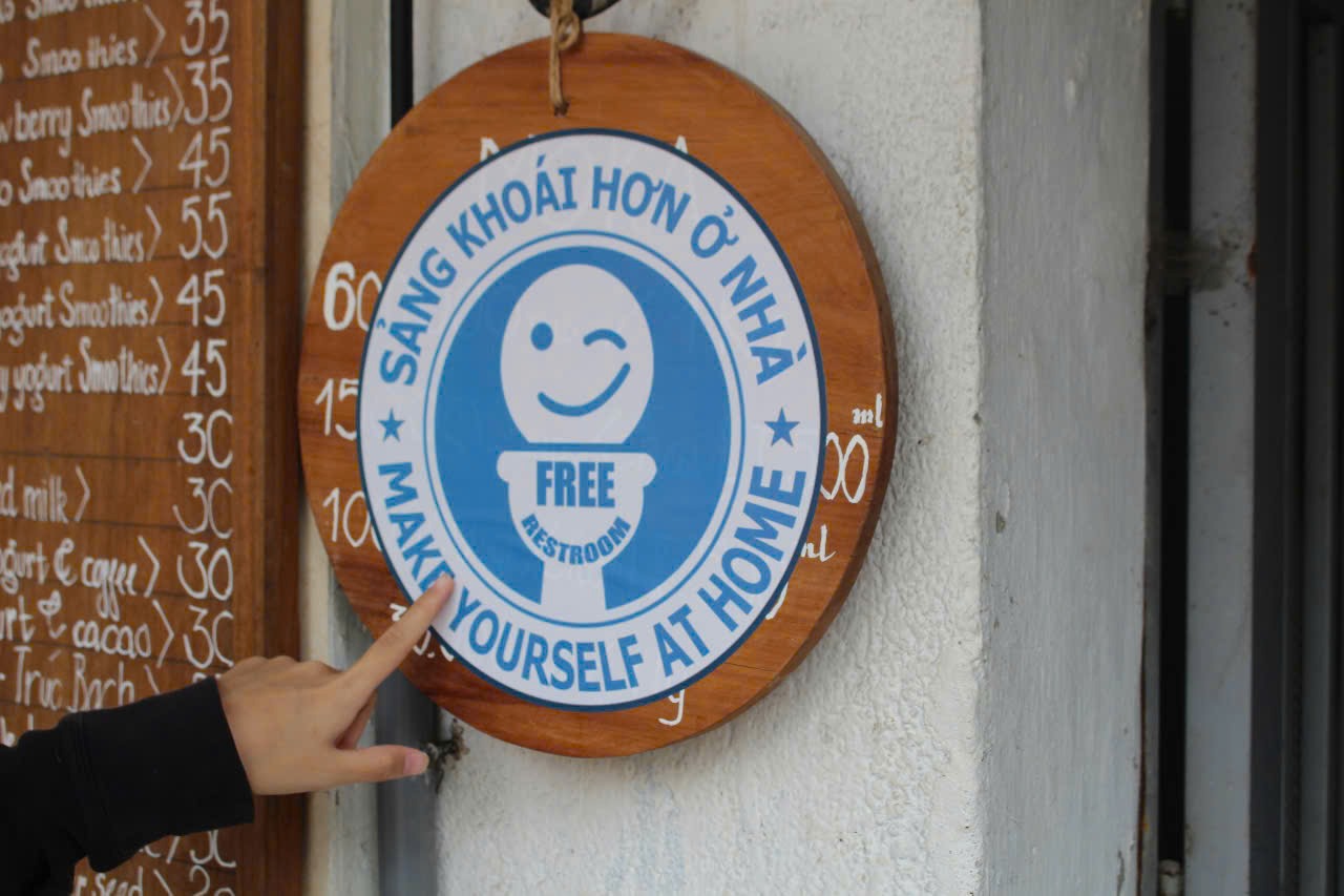 Vận động nhân dân mở cửa vệ sinh miễn phí cho du khách dịp 2.9- Ảnh 1.