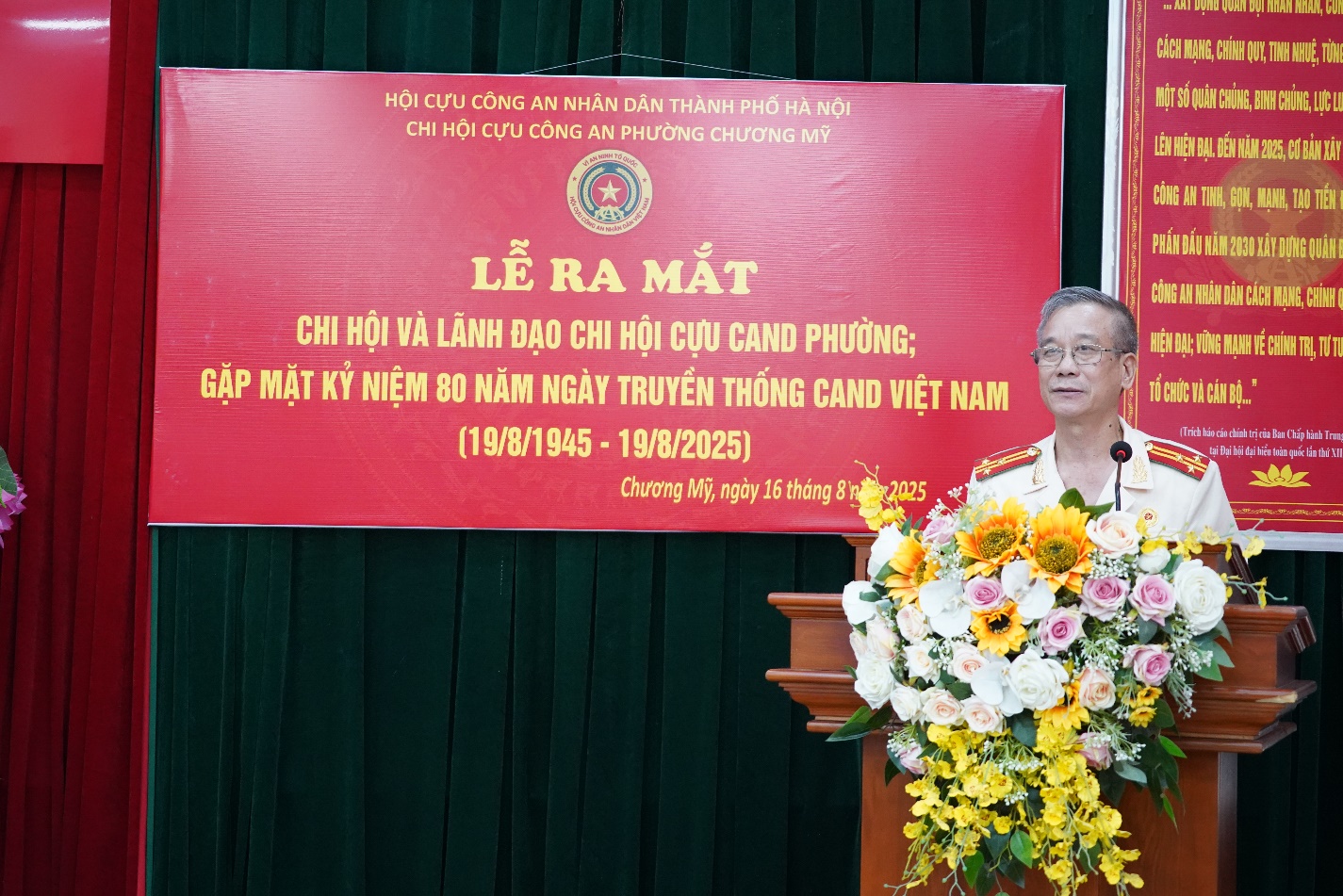 Công an phường Chương Mỹ tổ chức gặp mặt kỷ niệm 80 năm Ngày truyền thống Công an nhân dân Việt Nam và ra mắt Chi hội Cựu công an nhân dân- Ảnh 4.