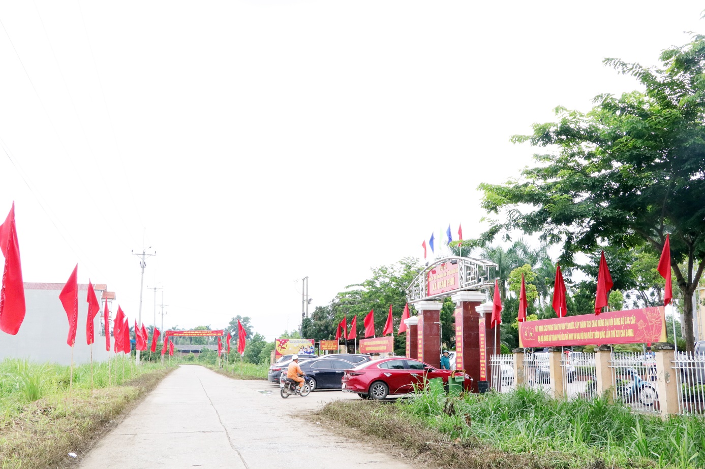 Trần Phú: sẵn sàng cho Đại hội đại biểu Đảng bộ xã lần thứ I, nhiệm kỳ 2025-2030- Ảnh 2.
