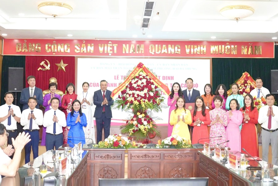 Xây dựng phường Hai Bà Trưng phát triển bền vững, văn minh, hiện đại, nhân dân hạnh phúc- Ảnh 1.