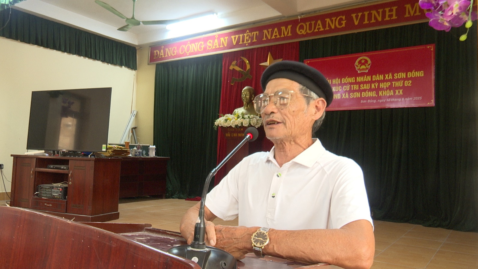Tổ Đại biểu số 4, HĐND xã Sơn Đồng tiếp xúc cử tri tại Nhà văn hóa thôn 2, xã Song Phương (cũ)- Ảnh 6.