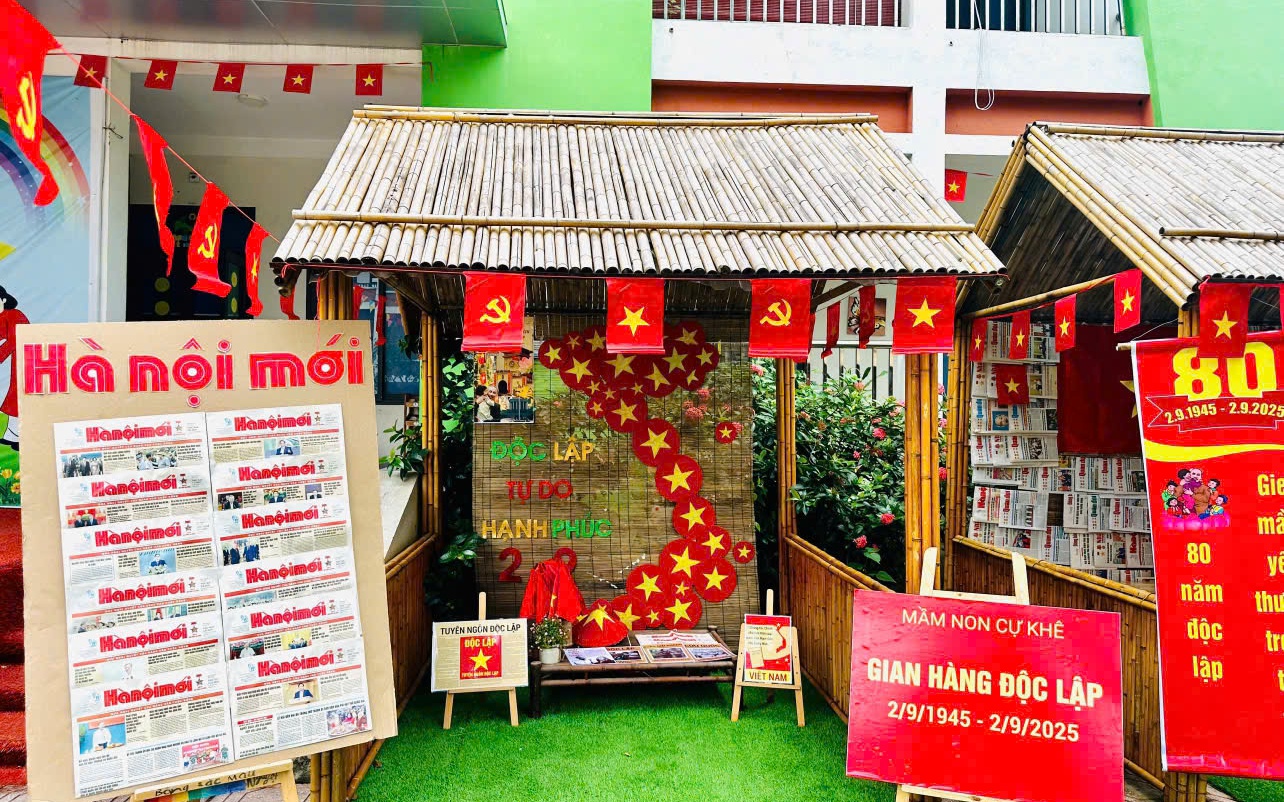 Góc trang trí của trường MN Cự Khê
