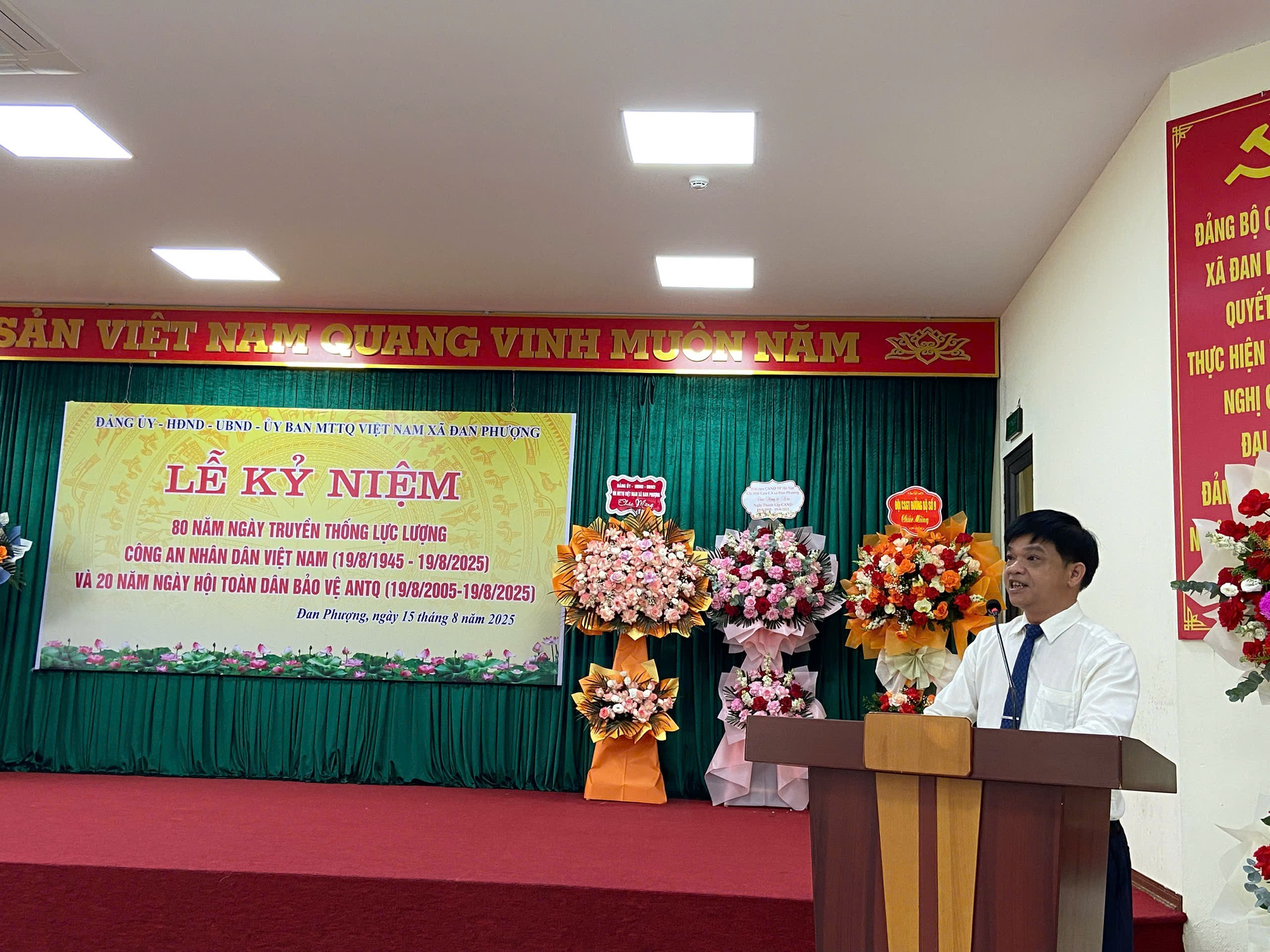 Lễ Kỷ niệm 80 năm ngày thành lập lực lượng Công an nhân dân 19/8.- Ảnh 2.