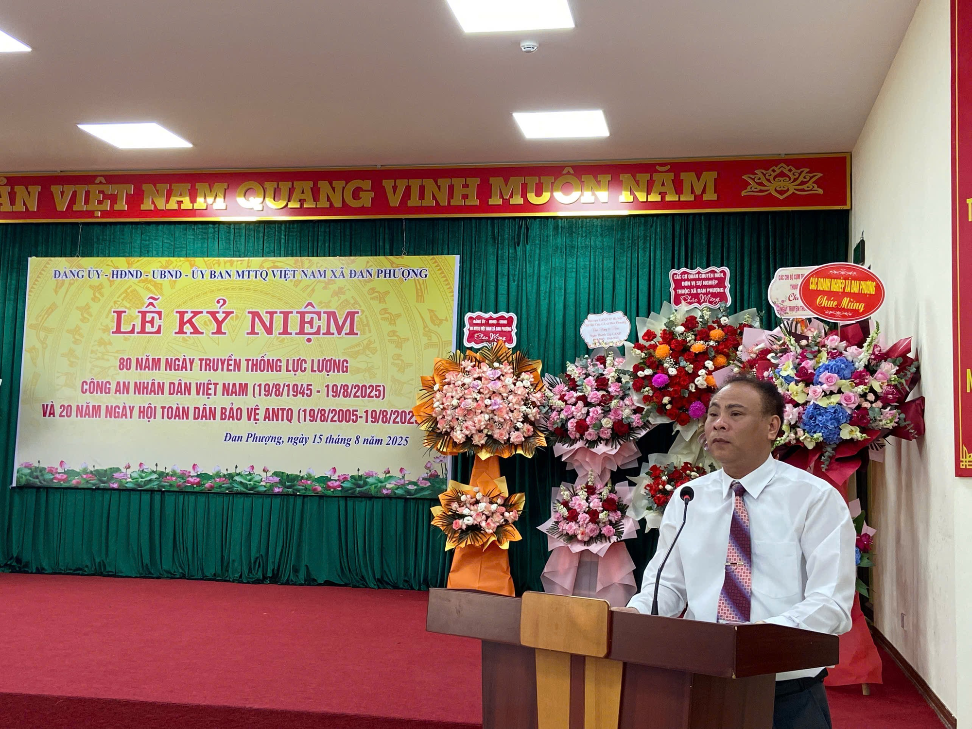 Lễ Kỷ niệm 80 năm ngày thành lập lực lượng Công an nhân dân 19/8.- Ảnh 4.