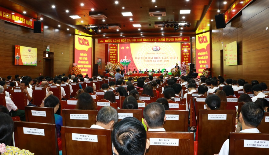 Mỹ Đức đoàn kết vững bước đi lên - một Đảng bộ - một ý chí - một hành động - vì nhân dân phục vụ’- Ảnh 1.