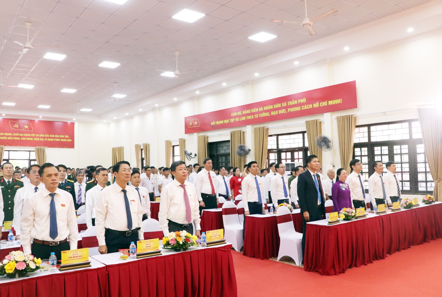 Đại hội đại biểu Đảng bộ xã Trần Phú lần thứ I, nhiệm kỳ 2025-2030 thành công tốt đẹp- Ảnh 1.
