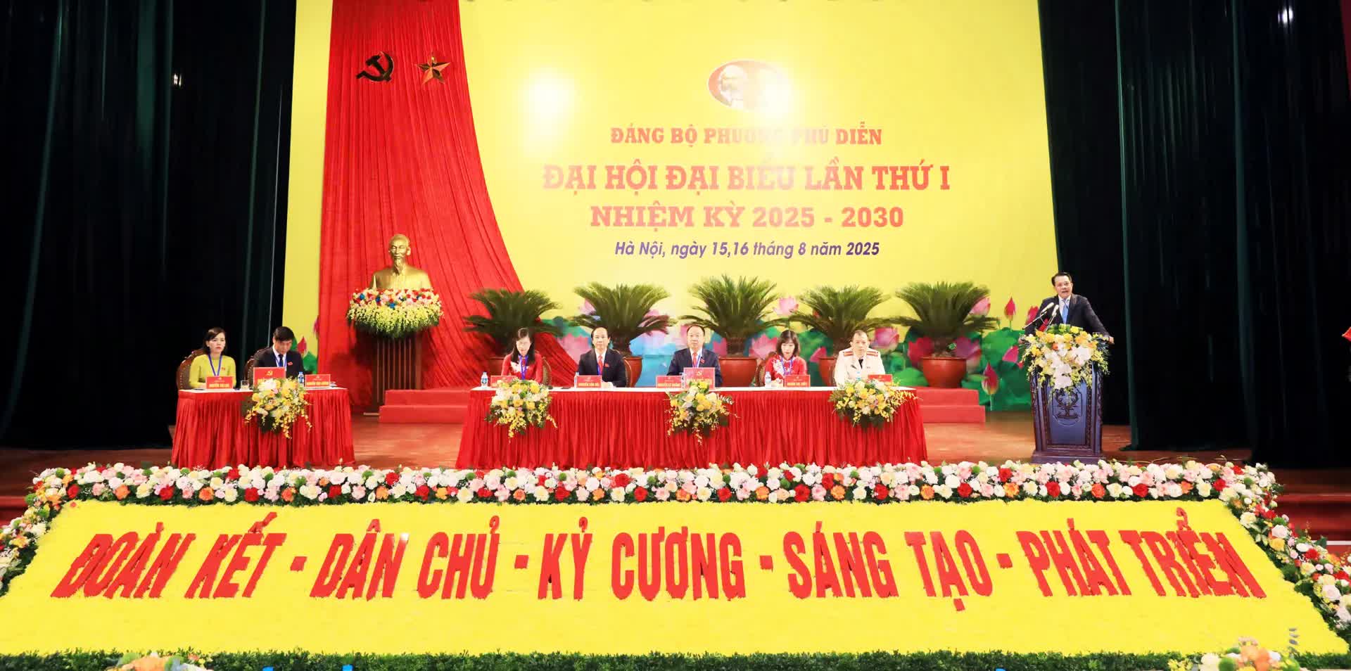Phường Phú Diễn kiến tạo không gian sống xanh hướng tới mô hình đô thị thông minh, bền vững- Ảnh 4.