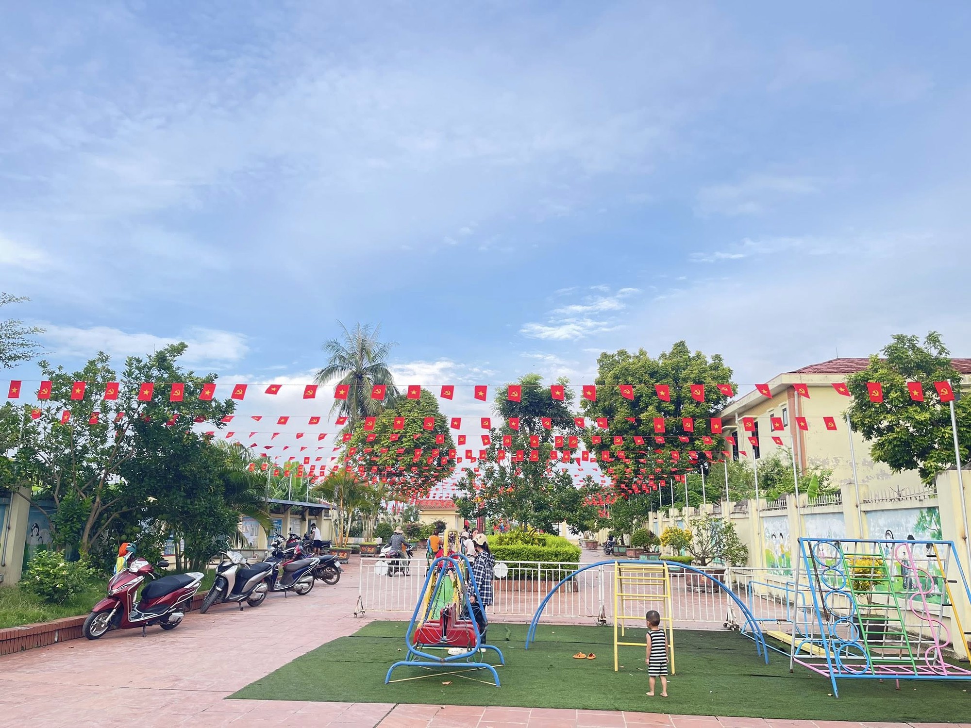 Kỷ niệm 80 năm Cách mạng tháng Tám thành công (19/8/1945 - 19/8/2025) và Quốc khánh nước Cộng hoà xã hội chủ nghĩa Việt Nam (2/9/1945 - 2/9/2025)- Ảnh 4.