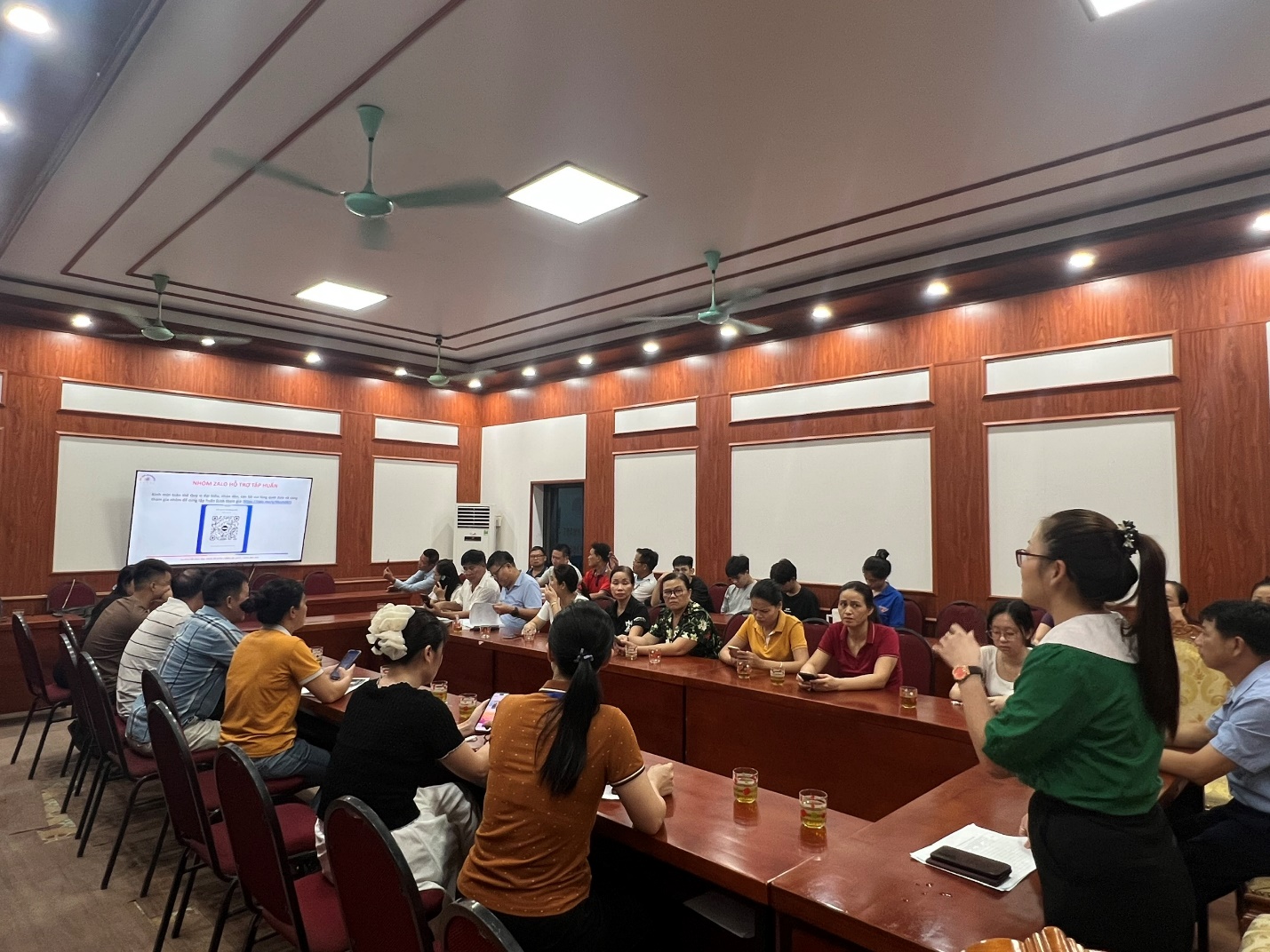 XÃ ĐÔNG ANH TRIỂN KHAI MÔ HÌNH “BÌNH DÂN HỌC VỤ SỐ LƯU ĐỘNG”- Ảnh 1.