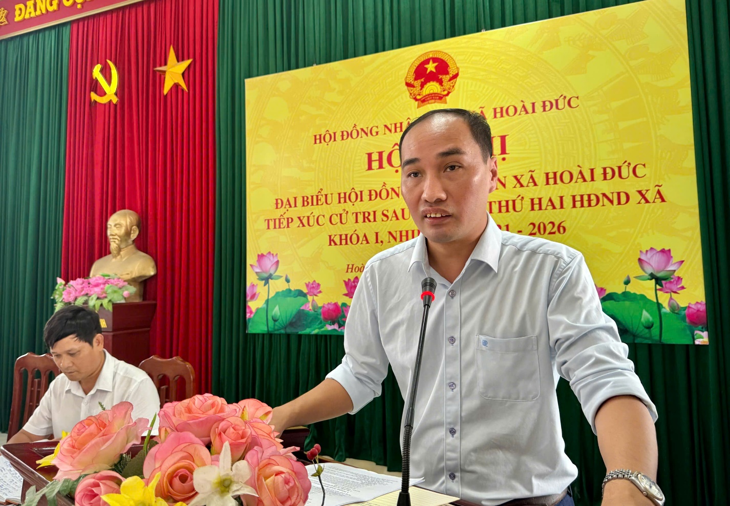 Tin tổng hợp: Đại biểu HĐND xã Hoài Đức tiếp xúc cử tri sau kỳ họp thứ 2 HĐND xã khóa I, nhiệm kỳ 2021-2026- Ảnh 1.
