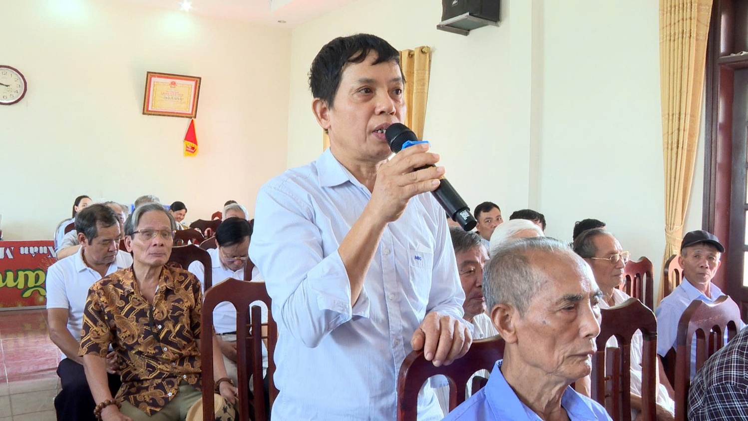 Tin tổng hợp: Đại biểu HĐND xã Hoài Đức tiếp xúc cử tri sau kỳ họp thứ 2 HĐND xã khóa I, nhiệm kỳ 2021-2026- Ảnh 10.