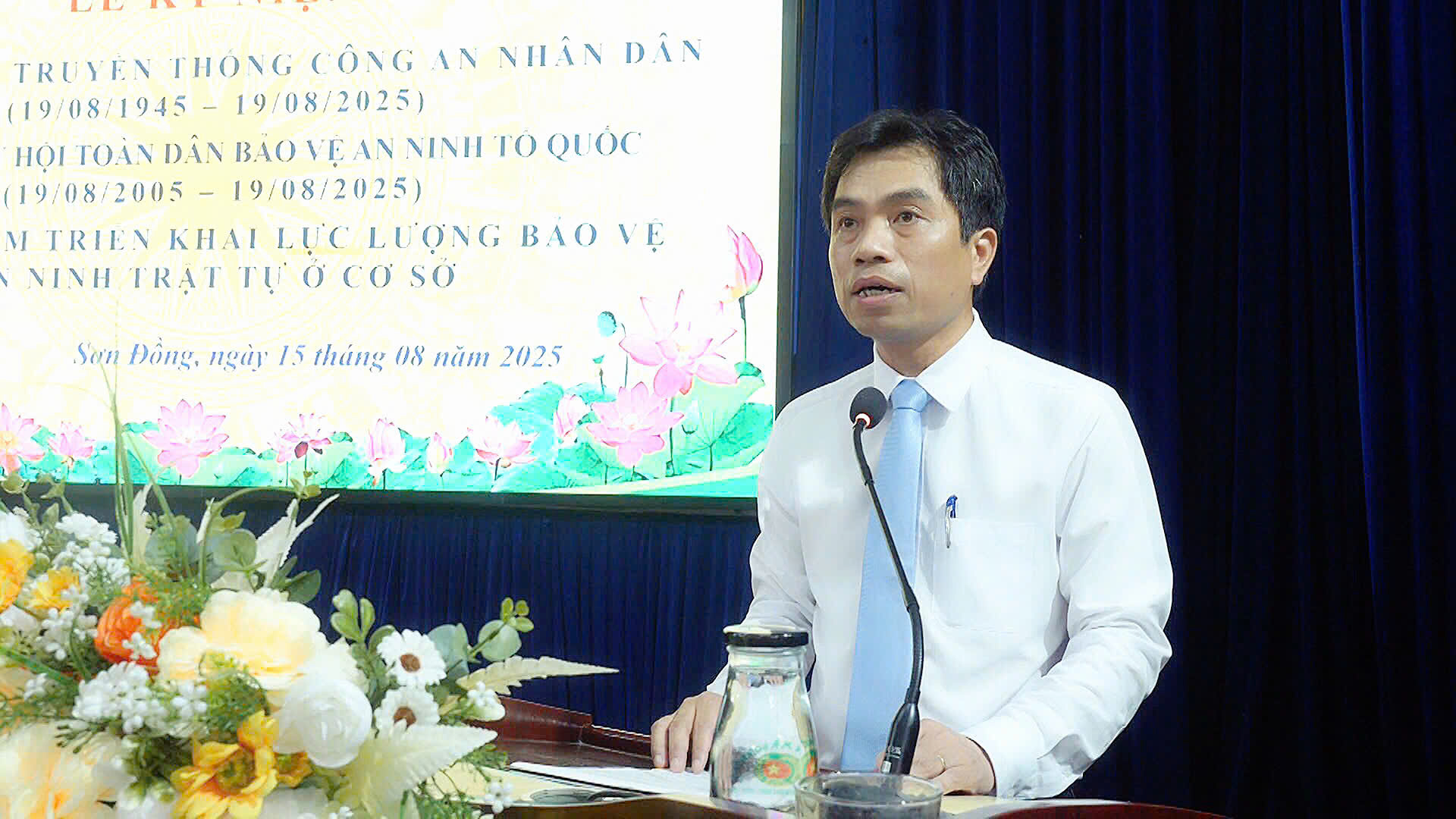 Sơn Đồng tổ chức kỷ niệm 80 năm Ngày truyền thống Công an Nhân dân (19/8/1945-19/8/2025) và 20 năm Ngày hội Toàn dân bảo vệ an ninh Tổ quốc- Ảnh 5.