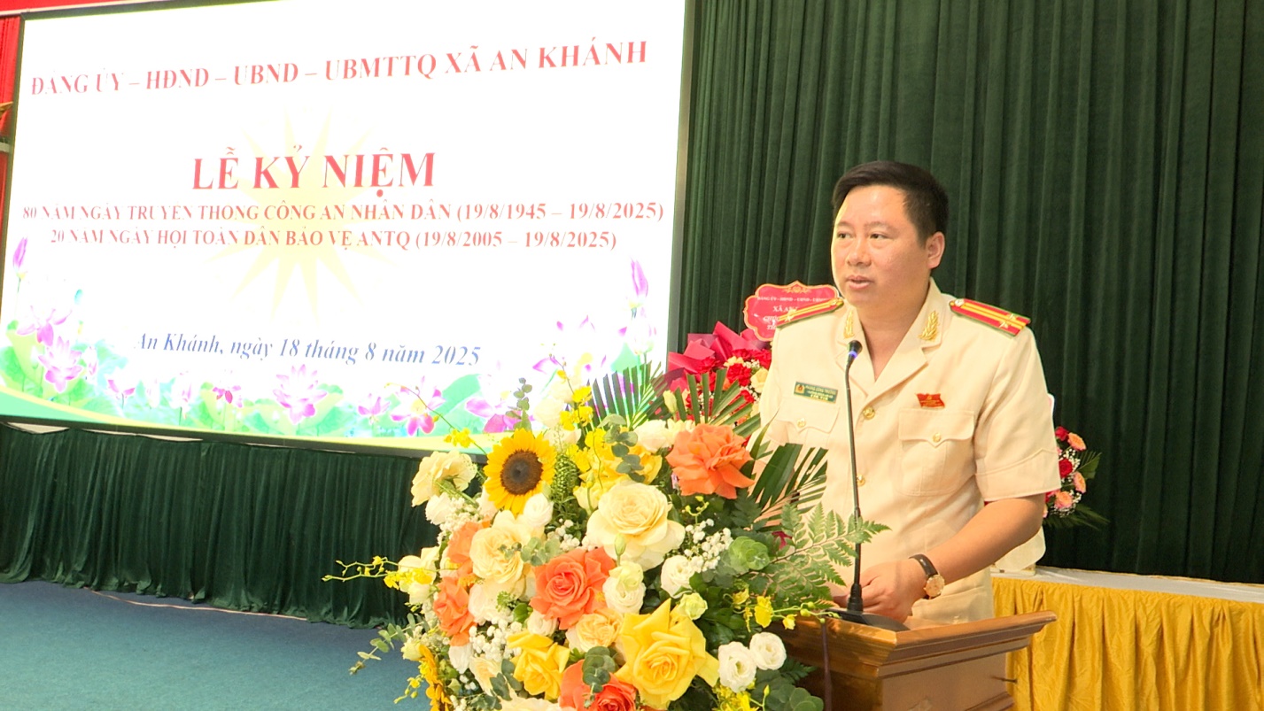 An Khánh kỷ niệm 80 năm Ngày truyền thống lực lượng Công an Nhân dân Việt Nam và 20 năm Ngày hội toàn dân bảo vệ an ninh Tổ quốc- Ảnh 4.