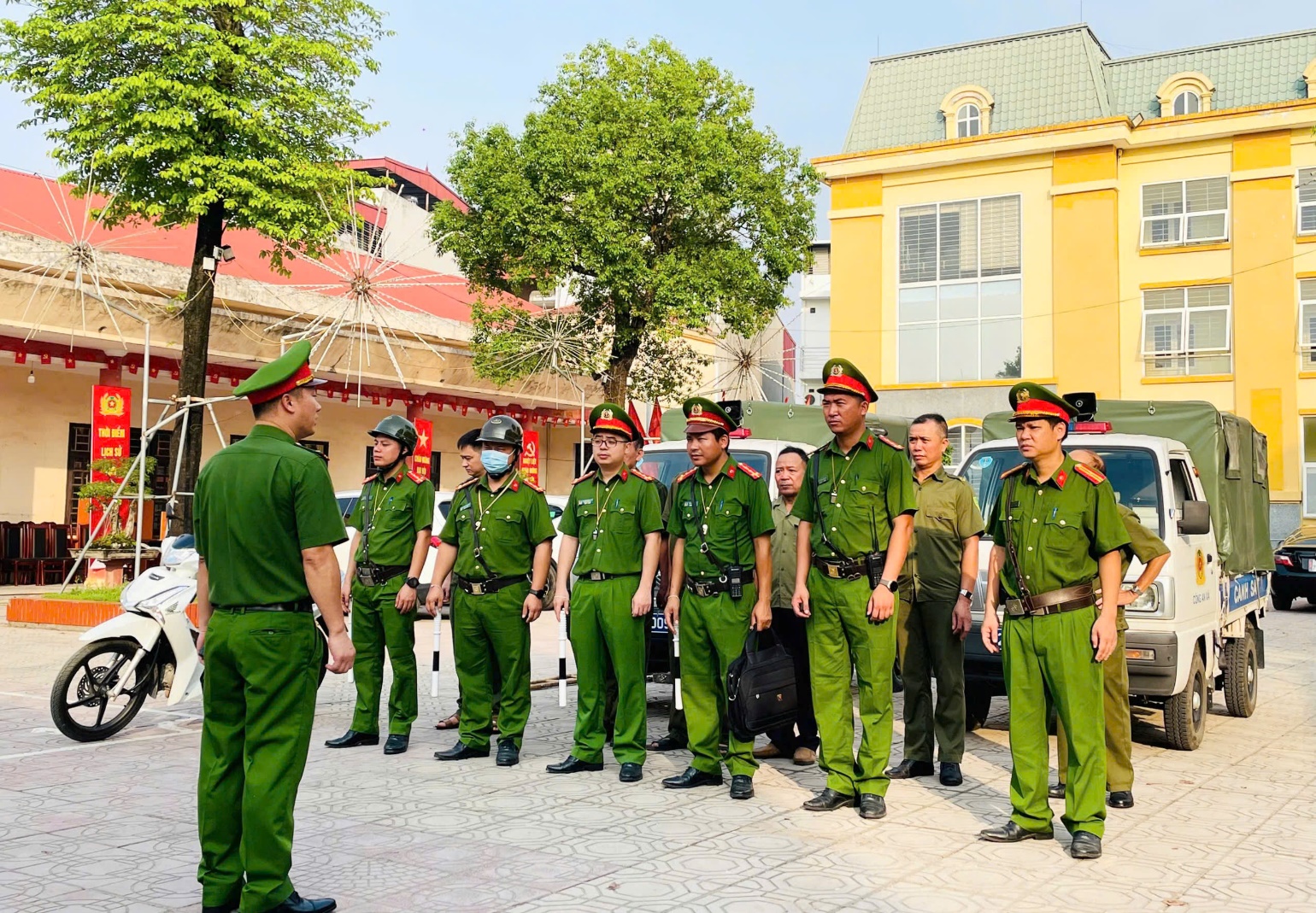 Hoài Đức triển khai đợt cao điểm tấn công trấn áp tội phạm nhân dịp kỷ niệm 80 năm Cách mạng Tháng 8 và Quốc khánh 02/9- Ảnh 1.
