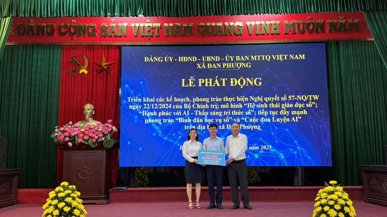 Xã Đan Phượng phát động triển khai thực hiện Nghị quyết số 57-NQ/TW của Bộ Chính trị - Ảnh 6.